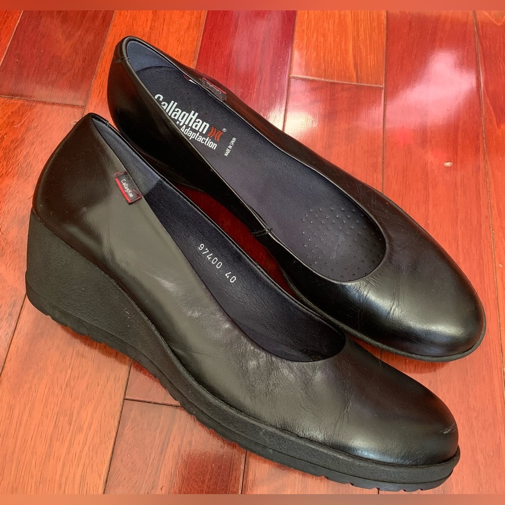 Callahan Black Leather Wedges Super Comfortable!